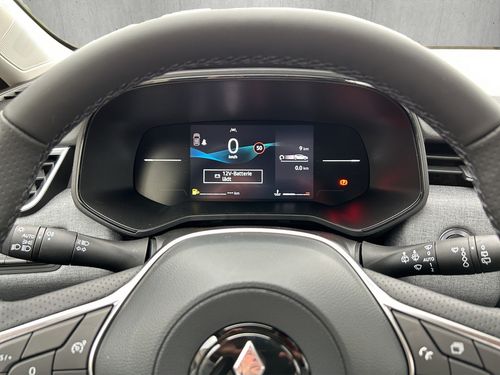 https://csb-strapi-files.fsn1.your-objectstorage.com/inventory-cars/images/525dd8a725b197cce76e3ccd852d009393eabc5e/11_500_1373.jpg