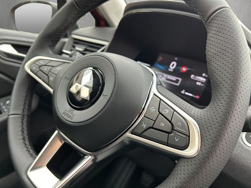 https://csb-strapi-files.fsn1.your-objectstorage.com/inventory-cars/images/525dd8a725b197cce76e3ccd852d009393eabc5e/20_500_2359.jpg