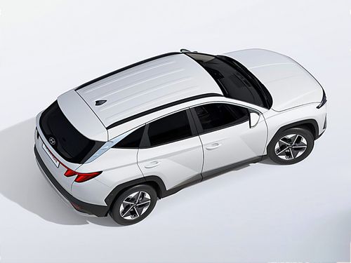 https://csb-strapi-files.fsn1.your-objectstorage.com/inventory-cars/images/52ba3e84c018d9bc959767c00de7a90eb11e3ac4/4_500_1409.jpg