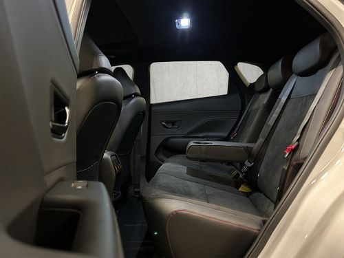 https://csb-strapi-files.fsn1.your-objectstorage.com/inventory-cars/images/53b13dc2433815e4af6bd11b8f12dac29d923467/15_500_5516.jpg