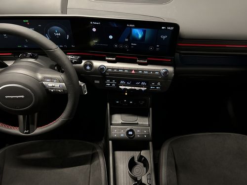 https://csb-strapi-files.fsn1.your-objectstorage.com/inventory-cars/images/53b13dc2433815e4af6bd11b8f12dac29d923467/17_500_9591.jpg