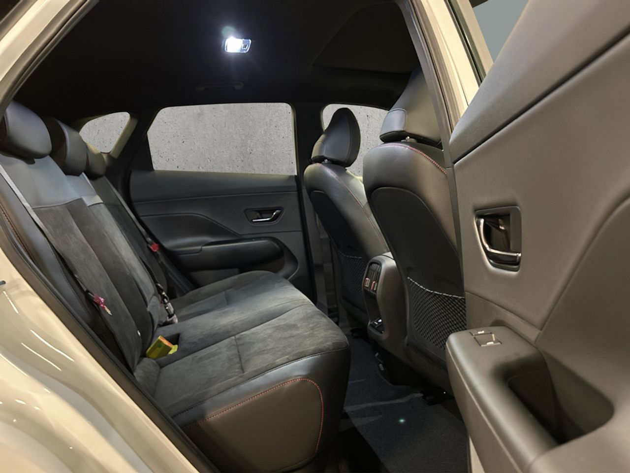 https://csb-strapi-files.fsn1.your-objectstorage.com/inventory-cars/images/53b13dc2433815e4af6bd11b8f12dac29d923467/19_1280_6337.jpg
