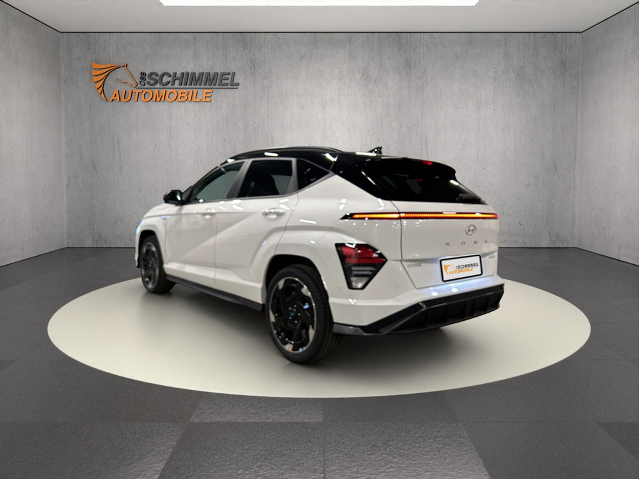 https://csb-strapi-files.fsn1.your-objectstorage.com/inventory-cars/images/53b13dc2433815e4af6bd11b8f12dac29d923467/4_1280_8189.jpg