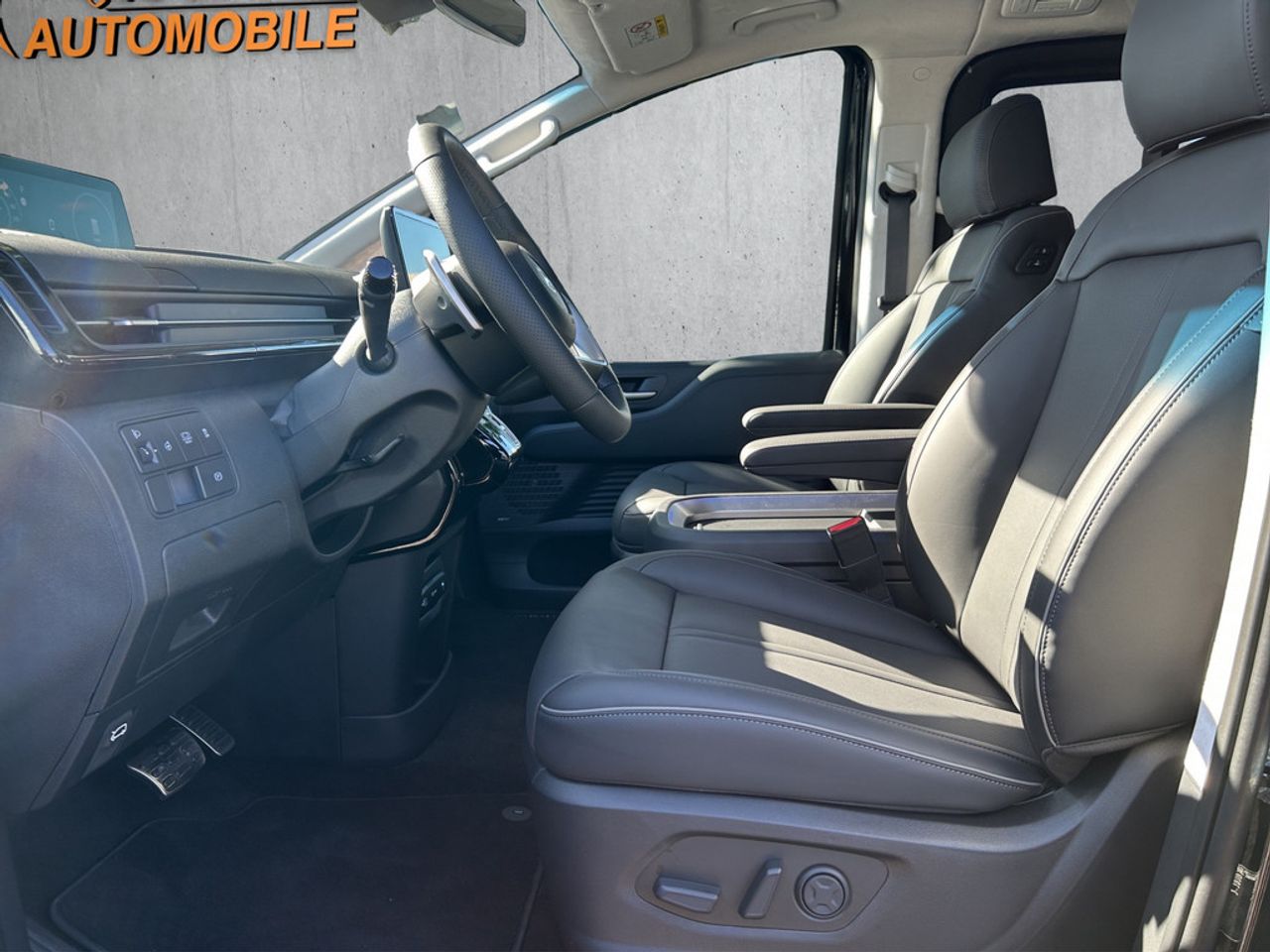 https://csb-strapi-files.fsn1.your-objectstorage.com/inventory-cars/images/53bed9d44d1a2ef496d2c039df65ed09763f251b/10_1280_9870.jpg