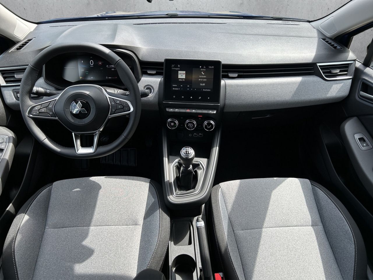 https://csb-strapi-files.fsn1.your-objectstorage.com/inventory-cars/images/54512fc30faa403b4cc43f6e516aa3ba20c95dc9/15_1280_6894.jpg
