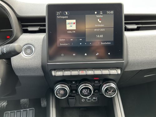 https://csb-strapi-files.fsn1.your-objectstorage.com/inventory-cars/images/54512fc30faa403b4cc43f6e516aa3ba20c95dc9/16_500_3674.jpg