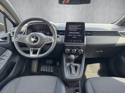 https://csb-strapi-files.fsn1.your-objectstorage.com/inventory-cars/images/54e634b66994efb76aa507009f7d5d4ab8bf92c8/14_500_9341.jpg