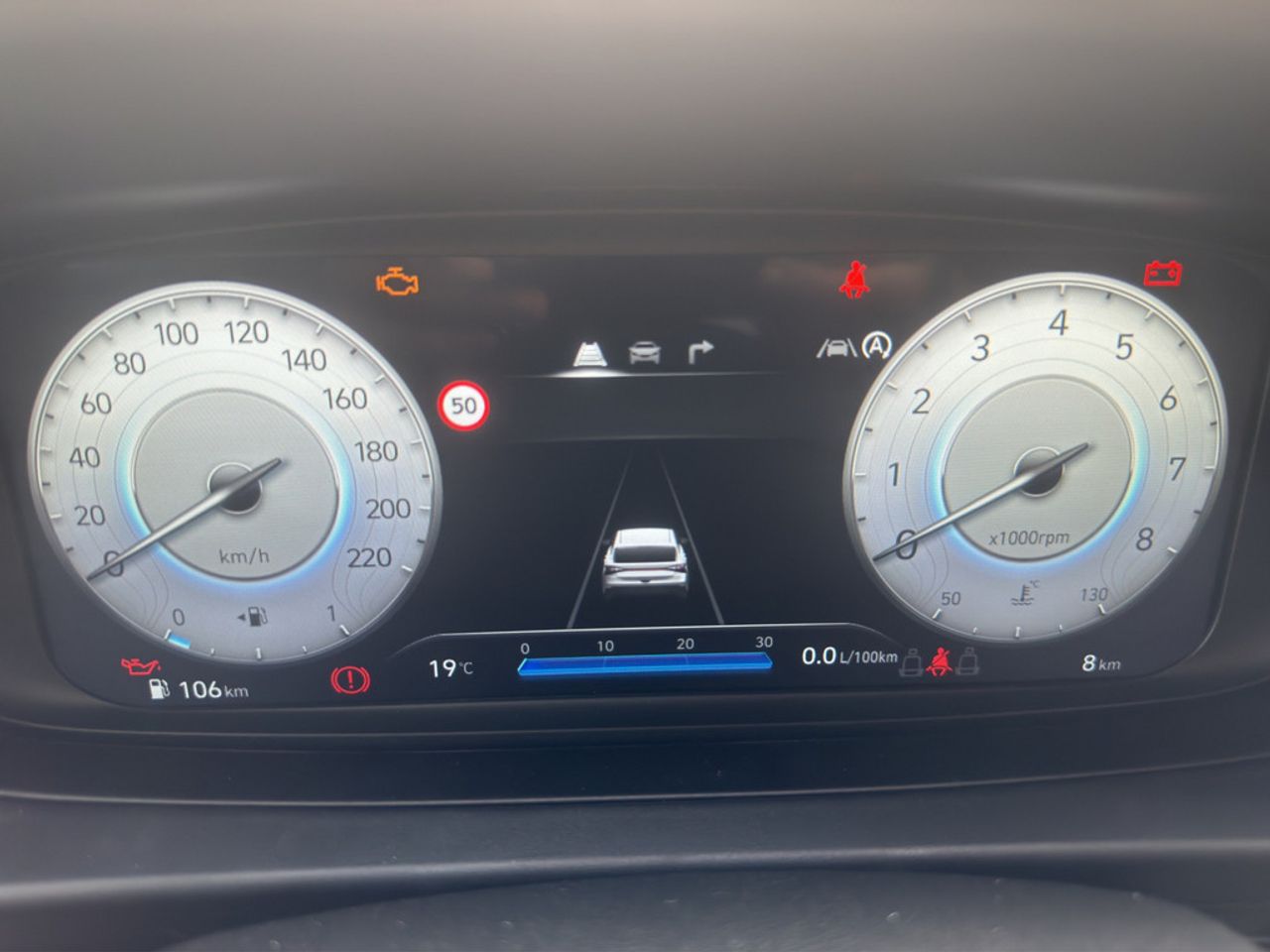 https://csb-strapi-files.fsn1.your-objectstorage.com/inventory-cars/images/55352d86719c11ae9b6677a82f2dd1136f69c944/11_1280_6368.jpg