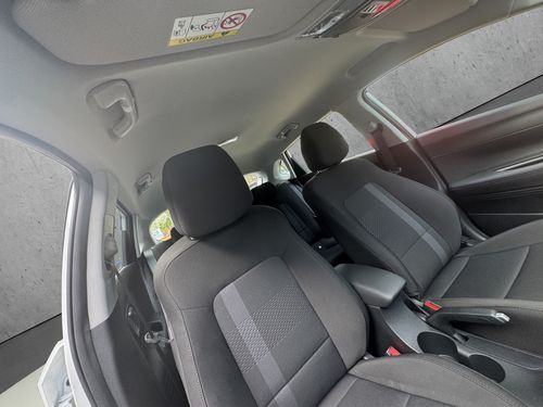 https://csb-strapi-files.fsn1.your-objectstorage.com/inventory-cars/images/55352d86719c11ae9b6677a82f2dd1136f69c944/22_500_4683.jpg
