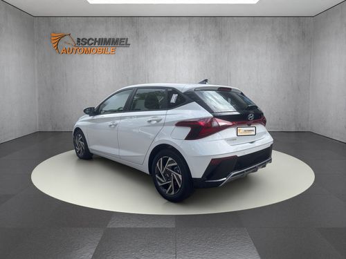 https://csb-strapi-files.fsn1.your-objectstorage.com/inventory-cars/images/55352d86719c11ae9b6677a82f2dd1136f69c944/4_500_8361.jpg