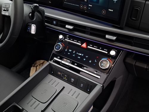https://csb-strapi-files.fsn1.your-objectstorage.com/inventory-cars/images/55f08dc8a2ea4da9c638ce5266f10920e8f26b6e/21_500_1970.jpg