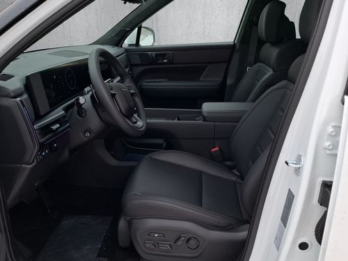 https://csb-strapi-files.fsn1.your-objectstorage.com/inventory-cars/images/55f08dc8a2ea4da9c638ce5266f10920e8f26b6e/9_500_1443.jpg