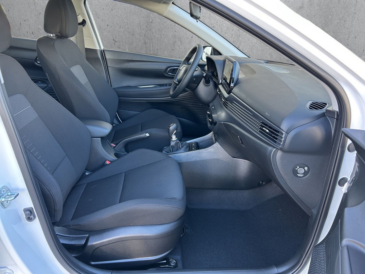 https://csb-strapi-files.fsn1.your-objectstorage.com/inventory-cars/images/5662dc93ca2e33992caa843a2018ef3fb1d06426/15_1280_8125.jpg