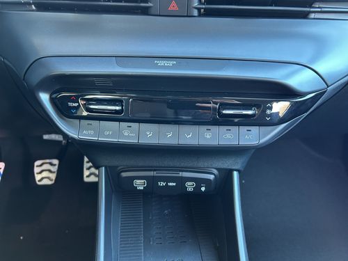 https://csb-strapi-files.fsn1.your-objectstorage.com/inventory-cars/images/5662dc93ca2e33992caa843a2018ef3fb1d06426/21_500_8323.jpg