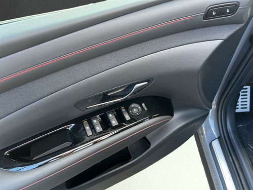 https://csb-strapi-files.fsn1.your-objectstorage.com/inventory-cars/images/56f8443c0484eae34edcf568af1f744835b354fb/11_500_3347.jpg