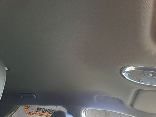 https://csb-strapi-files.fsn1.your-objectstorage.com/inventory-cars/images/5702e5e429993df748b68d2d446151aa2af4cd39/22_500_3519.jpg