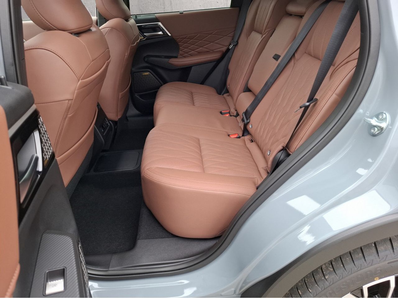 https://csb-strapi-files.fsn1.your-objectstorage.com/inventory-cars/images/575da25641277b0b2b526229640f746cf6e1376f/14_1280_9746.jpg