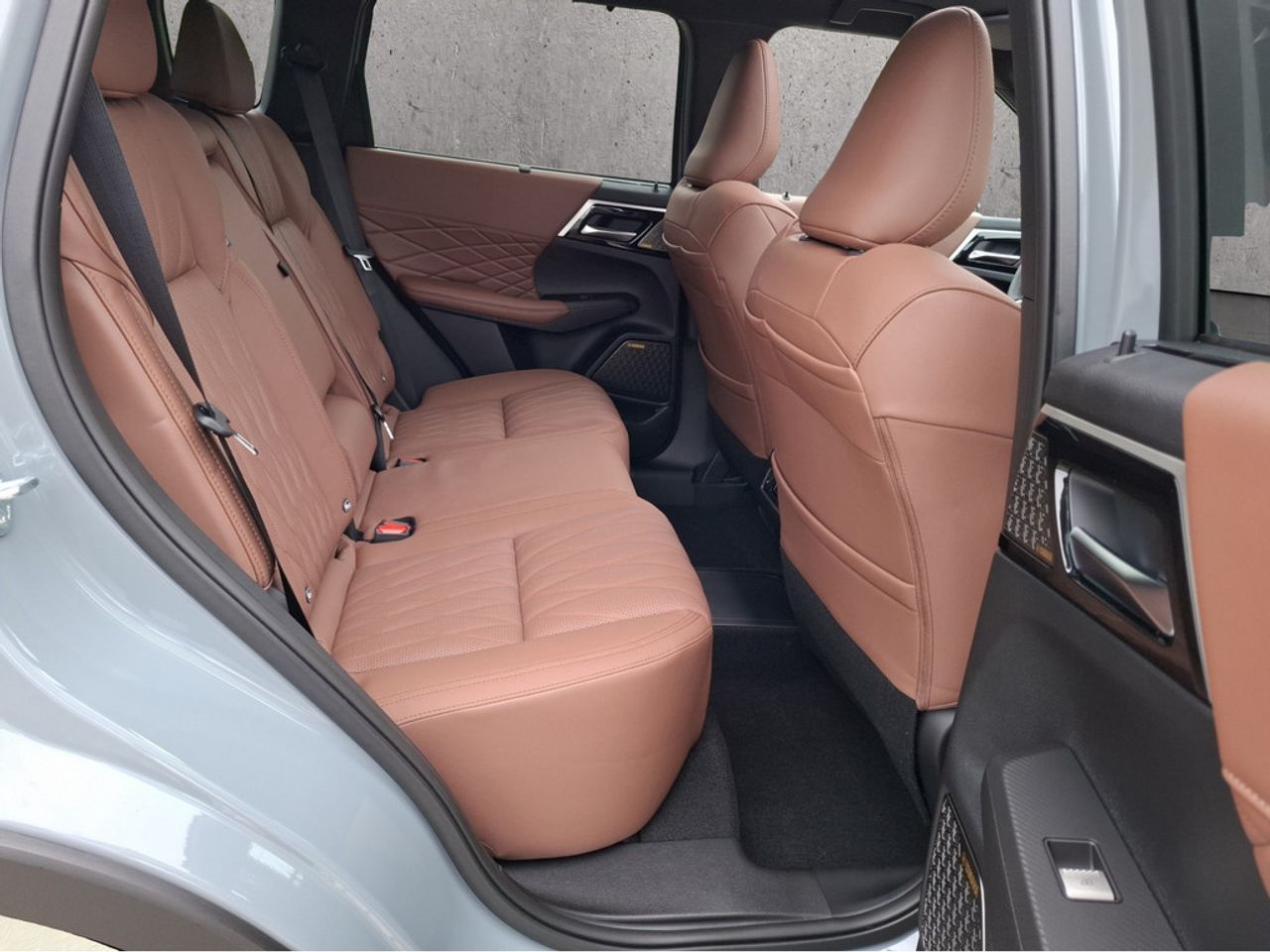 https://csb-strapi-files.fsn1.your-objectstorage.com/inventory-cars/images/575da25641277b0b2b526229640f746cf6e1376f/18_1280_8499.jpg
