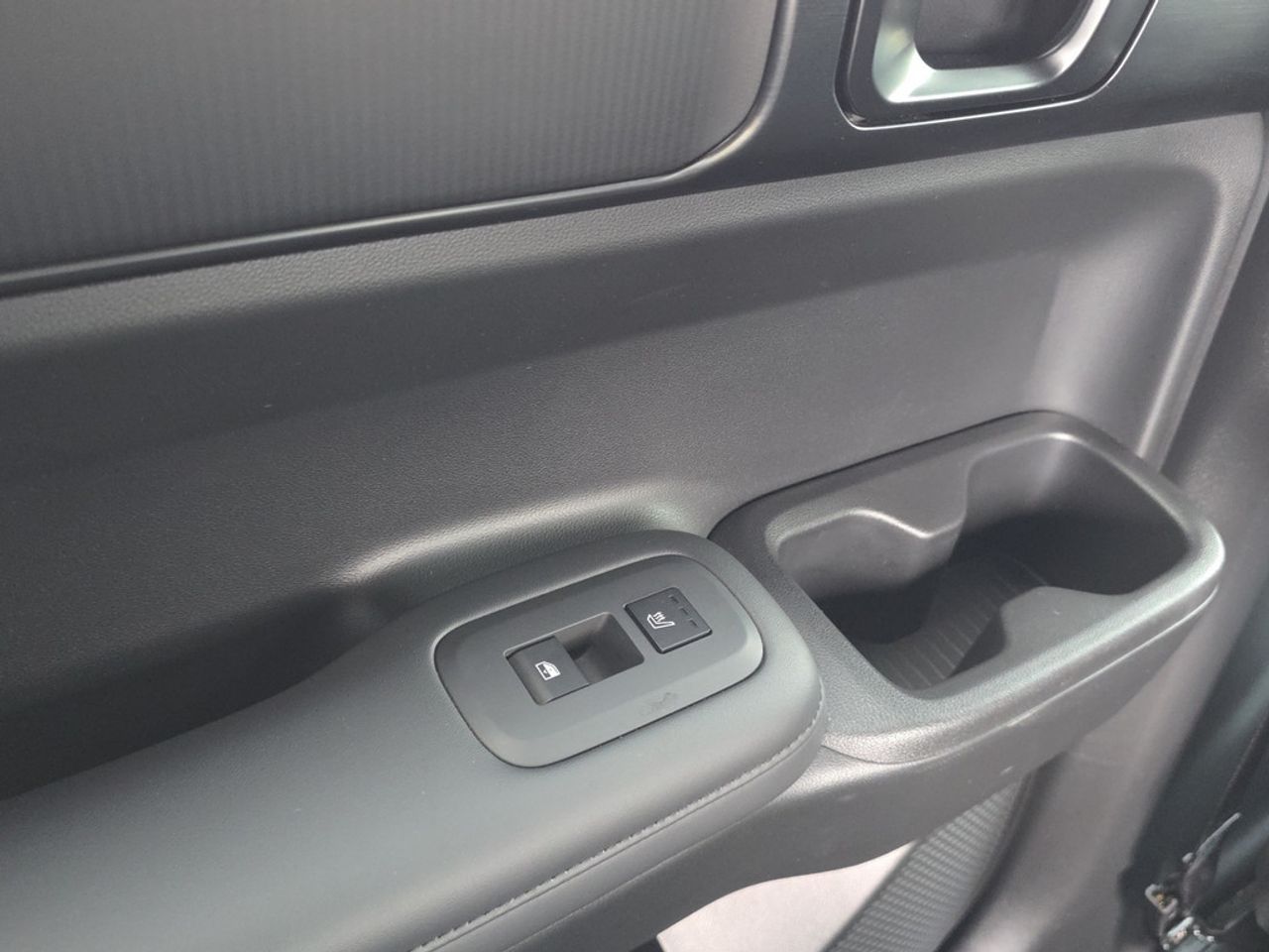 https://csb-strapi-files.fsn1.your-objectstorage.com/inventory-cars/images/577b90836b53b0afbe3ea3a98eb0d0b95878242b/23_1280_7243.jpg