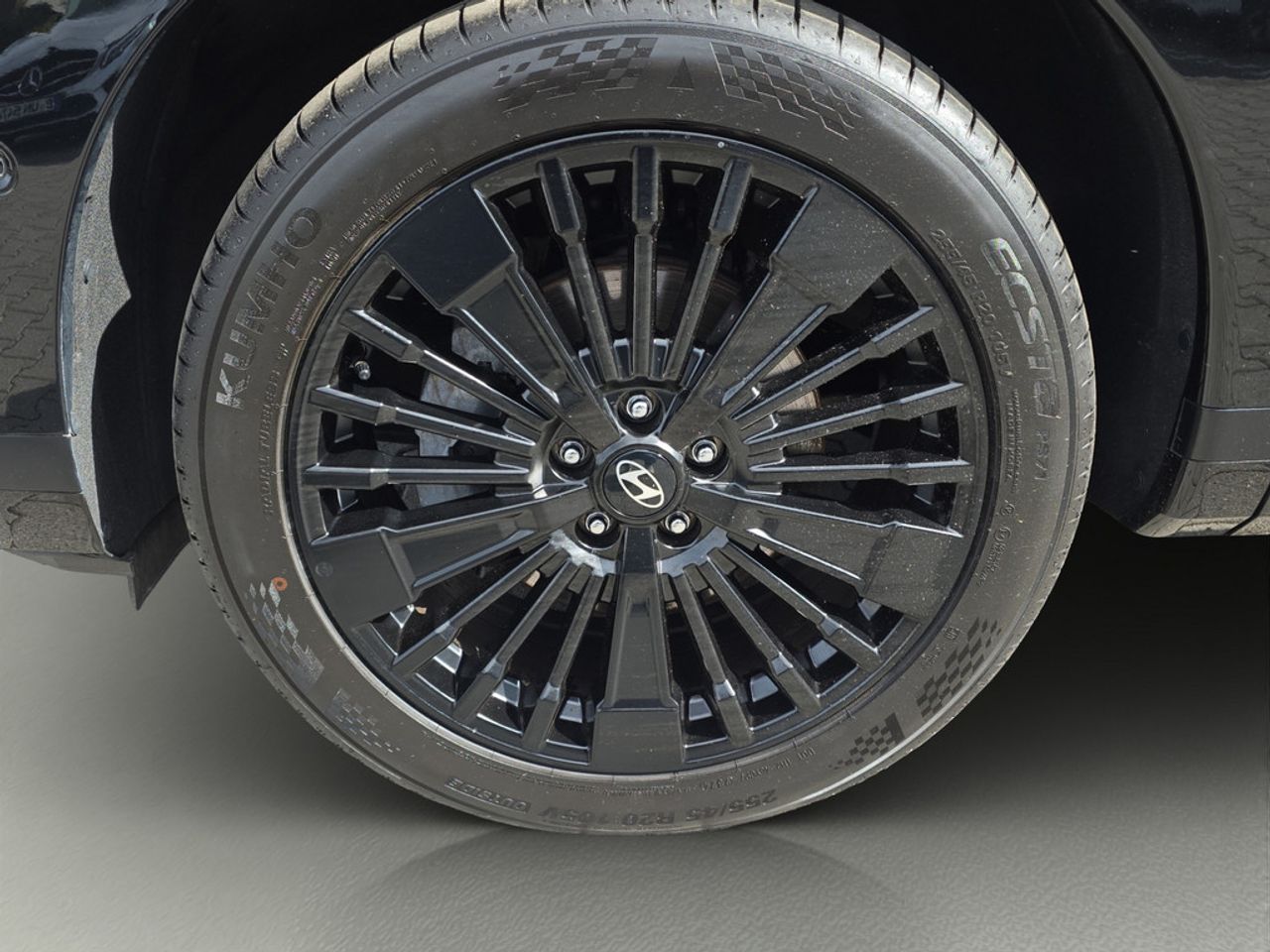 https://csb-strapi-files.fsn1.your-objectstorage.com/inventory-cars/images/577b90836b53b0afbe3ea3a98eb0d0b95878242b/2_1280_9220.jpg