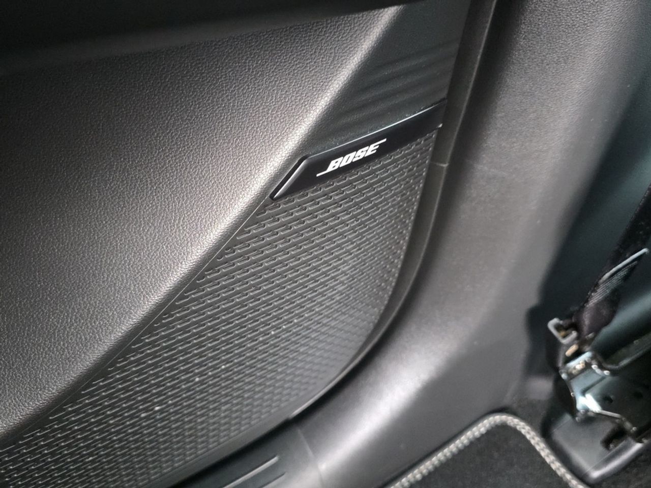 https://csb-strapi-files.fsn1.your-objectstorage.com/inventory-cars/images/577b90836b53b0afbe3ea3a98eb0d0b95878242b/30_1280_8272.jpg