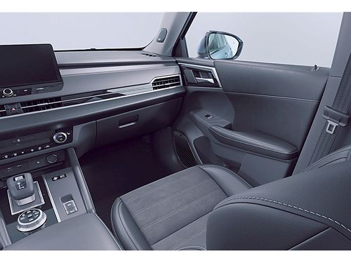 https://csb-strapi-files.fsn1.your-objectstorage.com/inventory-cars/images/58f6dcd42a7ab15945ebd4fc41f3c3fcf042a05b/10_500_9991.jpg