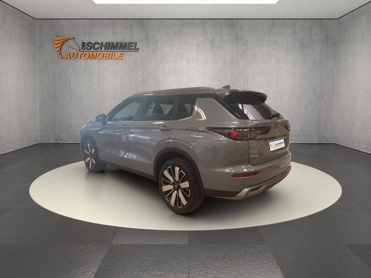 https://csb-strapi-files.fsn1.your-objectstorage.com/inventory-cars/images/58f6dcd42a7ab15945ebd4fc41f3c3fcf042a05b/4_1280_7385.jpg