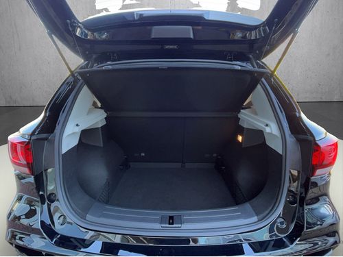 https://csb-strapi-files.fsn1.your-objectstorage.com/inventory-cars/images/593eb73df0d9f63364bd258f2dfab2d3d1cdc724/17_500_9674.jpg