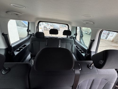 https://csb-strapi-files.fsn1.your-objectstorage.com/inventory-cars/images/5972cfcb5f509f2220fb24e42e6b7a80e0a556ac/22_500_5061.jpg