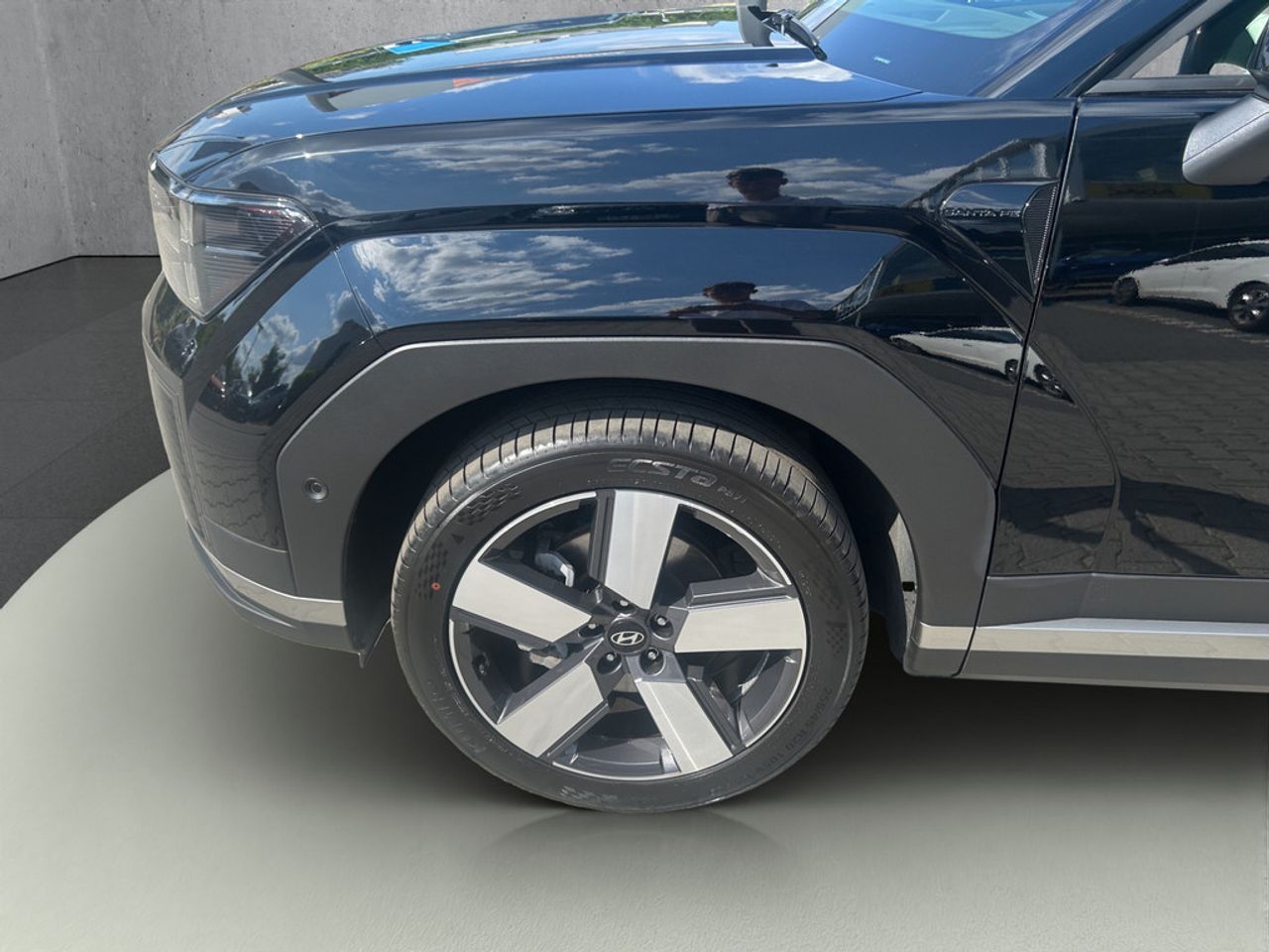 https://csb-strapi-files.fsn1.your-objectstorage.com/inventory-cars/images/59a2ee54cb72c509d28101e4501a0cfb6feb9795/19_1280_2881.jpg