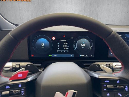 https://csb-strapi-files.fsn1.your-objectstorage.com/inventory-cars/images/5acdf3f006bb0c79fb016f76418193c50d5375a0/11_500_7235.jpg