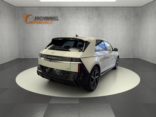 https://csb-strapi-files.fsn1.your-objectstorage.com/inventory-cars/images/5acdf3f006bb0c79fb016f76418193c50d5375a0/6_500_5806.jpg