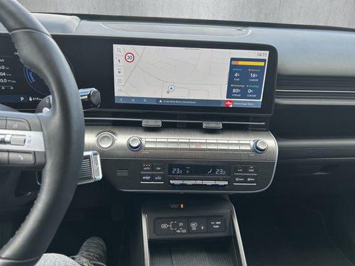 https://csb-strapi-files.fsn1.your-objectstorage.com/inventory-cars/images/5b51f2313c49215cf2d2997b69ef04431bfd8016/12_500_8655.jpg