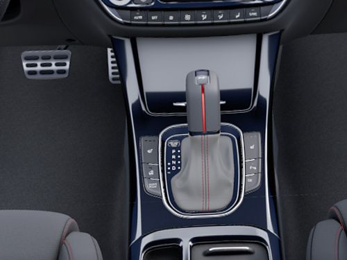 https://csb-strapi-files.fsn1.your-objectstorage.com/inventory-cars/images/5bd0ac0be680df6e18cffa6b5ce186f096a0731e/11_500_2410.jpg