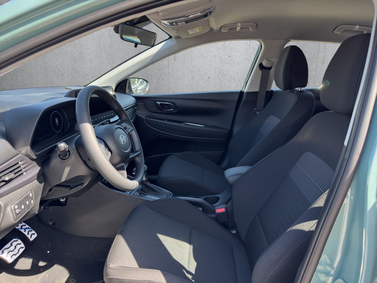 https://csb-strapi-files.fsn1.your-objectstorage.com/inventory-cars/images/5ce89a0d6ca5f046af9b03a81862660496ff11ce/10_1280_1434.jpg