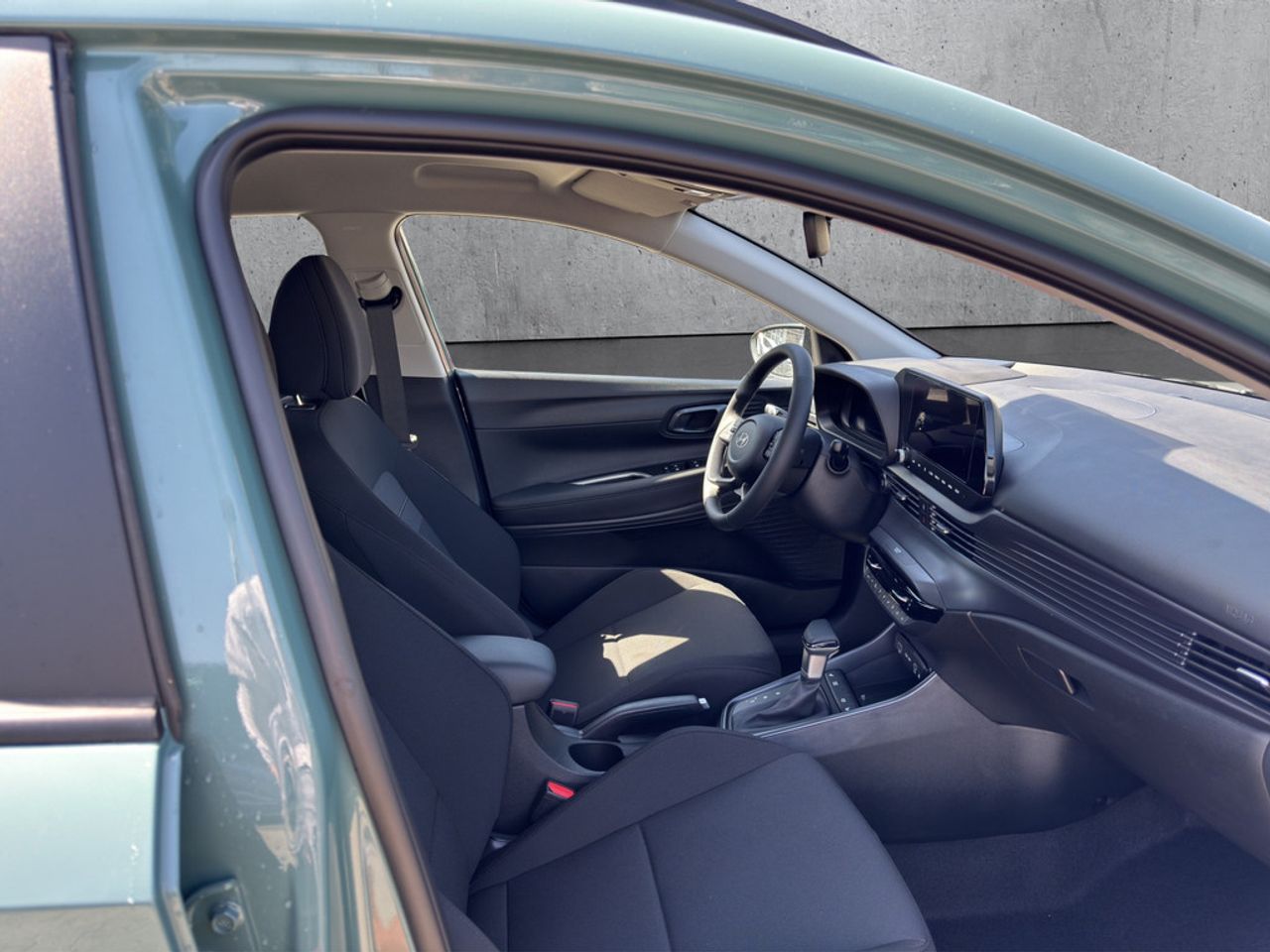 https://csb-strapi-files.fsn1.your-objectstorage.com/inventory-cars/images/5ce89a0d6ca5f046af9b03a81862660496ff11ce/13_1280_4568.jpg