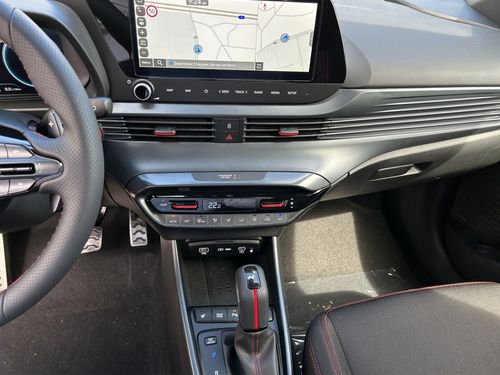 https://csb-strapi-files.fsn1.your-objectstorage.com/inventory-cars/images/5d171ced7f521787b2679397de2963ca2066402b/12_500_6347.jpg