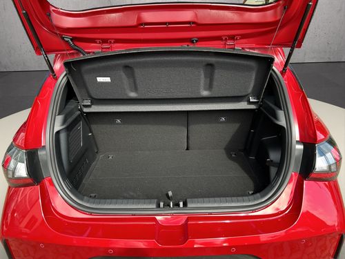 https://csb-strapi-files.fsn1.your-objectstorage.com/inventory-cars/images/5d171ced7f521787b2679397de2963ca2066402b/15_500_5994.jpg
