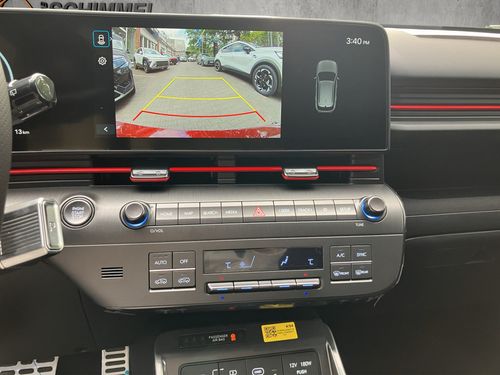 https://csb-strapi-files.fsn1.your-objectstorage.com/inventory-cars/images/5e3fc17effc85c1fd5b3bda95b53e915c7c4fd2d/21_500_9023.jpg