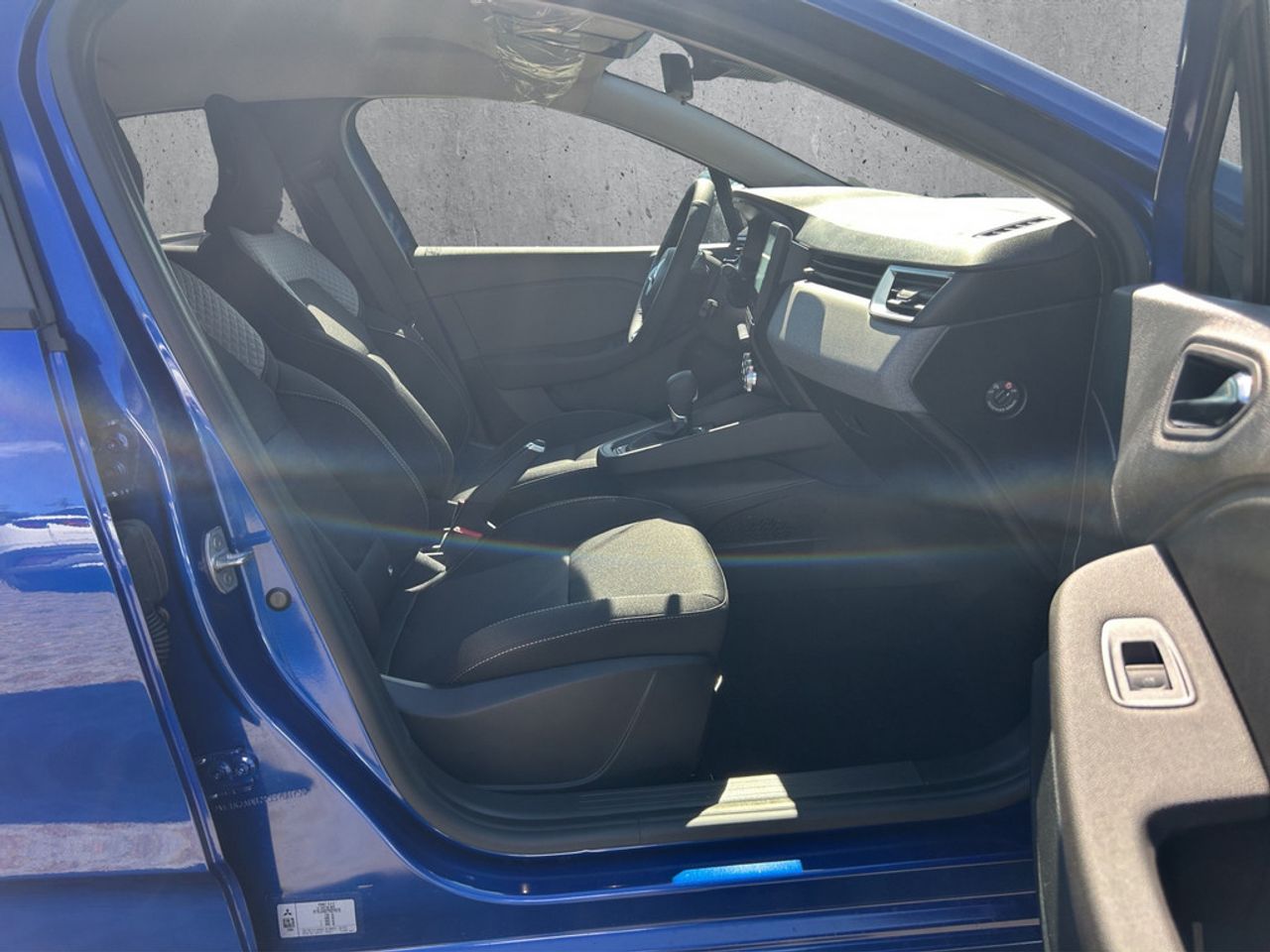 https://csb-strapi-files.fsn1.your-objectstorage.com/inventory-cars/images/5e6abfbc3aa60190da8dafb2c95f0273e1f77521/20_1280_2015.jpg