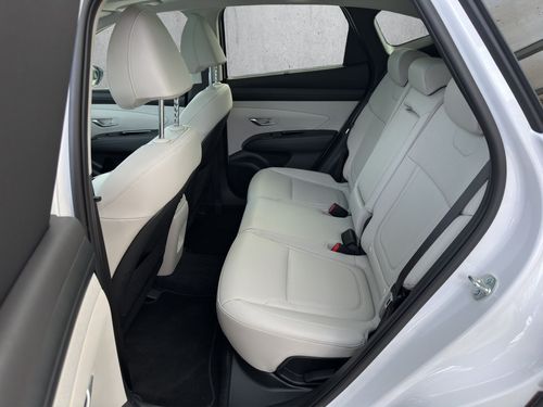 https://csb-strapi-files.fsn1.your-objectstorage.com/inventory-cars/images/62c0f2aa0a57e88dc31a8422df0b6193287e4eb2/15_500_5495.jpg