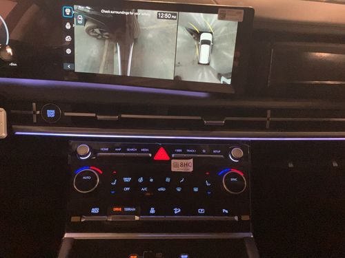 https://csb-strapi-files.fsn1.your-objectstorage.com/inventory-cars/images/632b0f07c24e95ab0bba4f21600076ee8fa74f44/12_500_5406.jpg