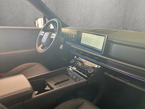 https://csb-strapi-files.fsn1.your-objectstorage.com/inventory-cars/images/6331265e107ec67d746a8e4ca66b8d79ea30792d/22_500_2076.jpg