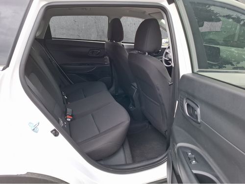 https://csb-strapi-files.fsn1.your-objectstorage.com/inventory-cars/images/63e511f36e03898c5e6c284d80a477d0adb190cd/19_500_2927.jpg