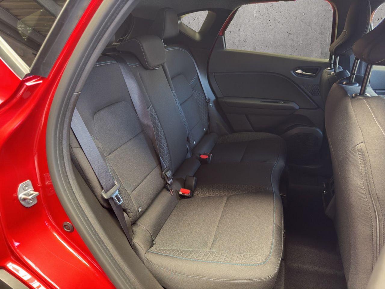 https://csb-strapi-files.fsn1.your-objectstorage.com/inventory-cars/images/645878740d6392793df65e867bedab9665da3751/18_1280_4753.jpg