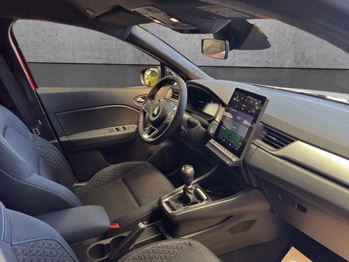 https://csb-strapi-files.fsn1.your-objectstorage.com/inventory-cars/images/645878740d6392793df65e867bedab9665da3751/21_500_6434.jpg