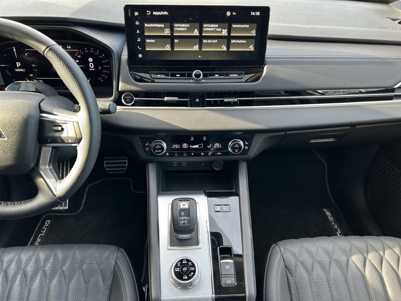 https://csb-strapi-files.fsn1.your-objectstorage.com/inventory-cars/images/64a79f91b4cd112aaaaa216e0a2fb312cc6c4ebe/20_1280_2515.jpg