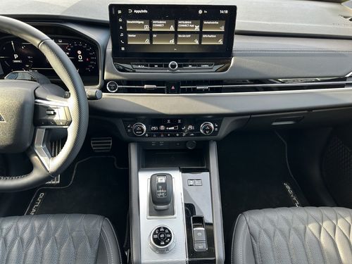 https://csb-strapi-files.fsn1.your-objectstorage.com/inventory-cars/images/64a79f91b4cd112aaaaa216e0a2fb312cc6c4ebe/20_500_5217.jpg