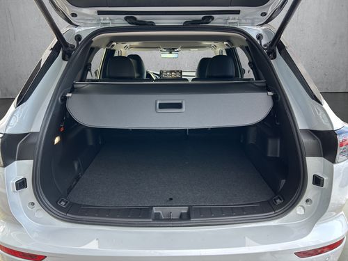 https://csb-strapi-files.fsn1.your-objectstorage.com/inventory-cars/images/64a79f91b4cd112aaaaa216e0a2fb312cc6c4ebe/5_500_1954.jpg