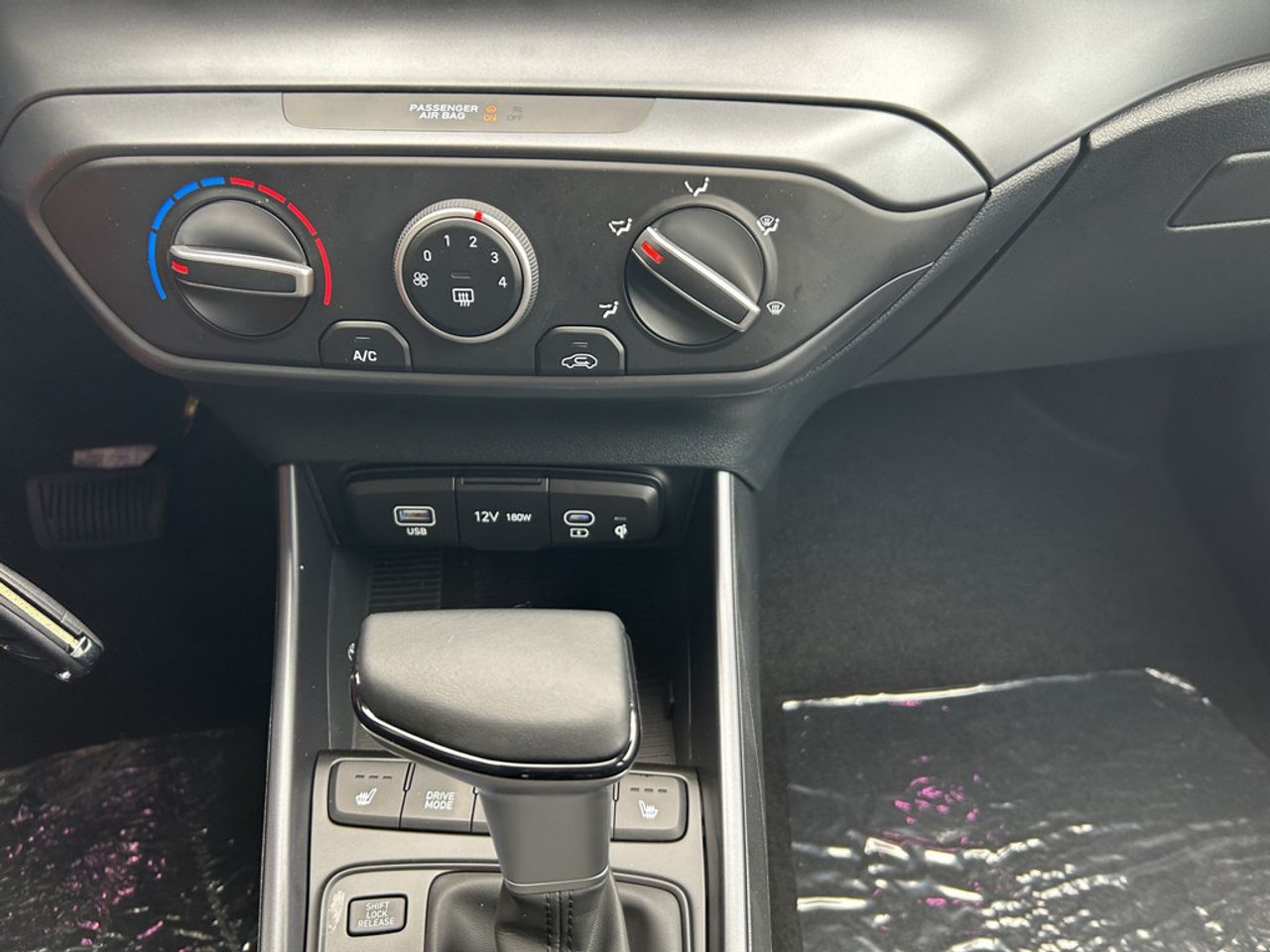 https://csb-strapi-files.fsn1.your-objectstorage.com/inventory-cars/images/65560938b35dad819d2af1e1bb6824aa1a47a2d7/18_1280_5478.jpg